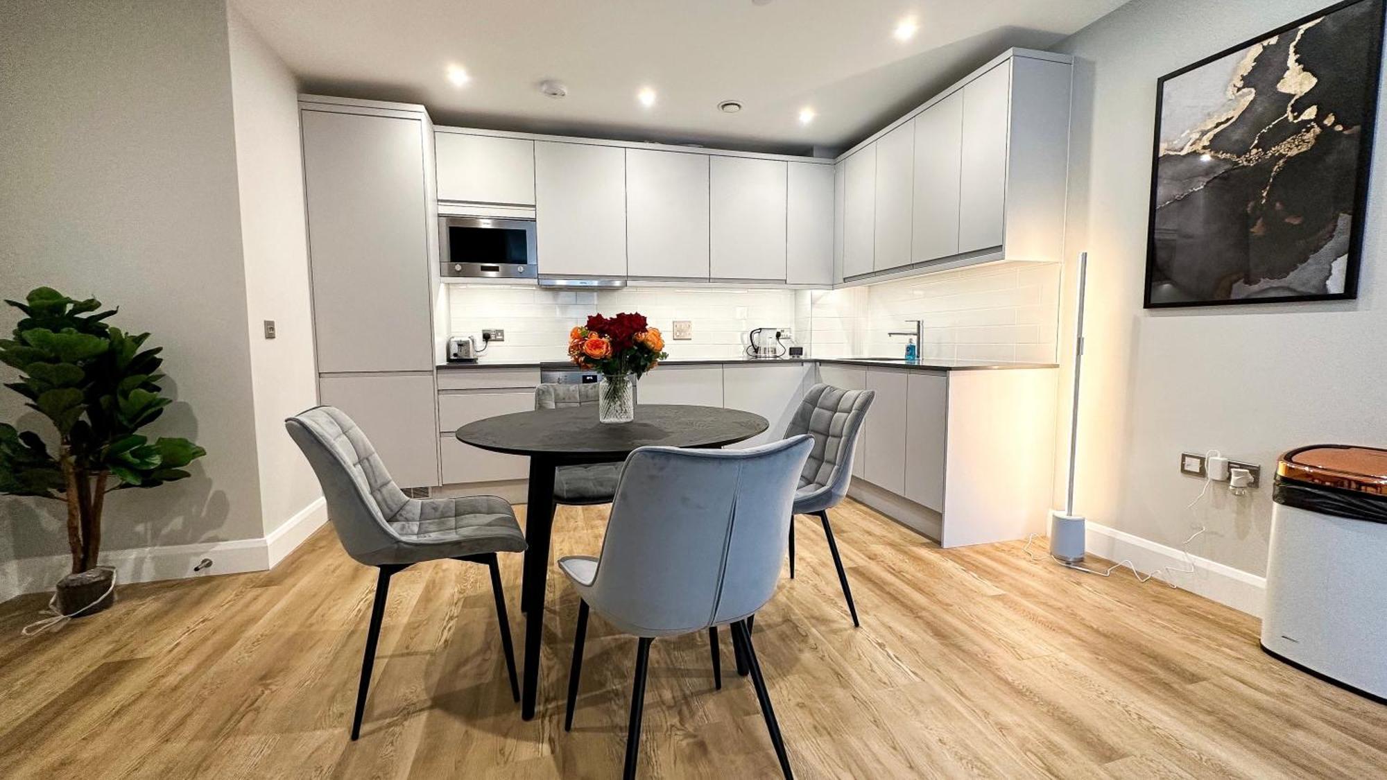 Duplex 3Bed 3Bath Modern Fast Wifi - Luxurylondonstays Exterior foto